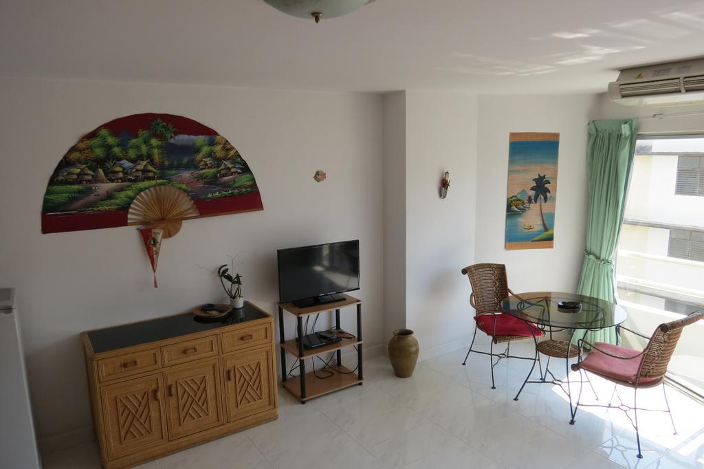 View Talay 1B Serviced Apartments Pattaya Pokoj fotografie