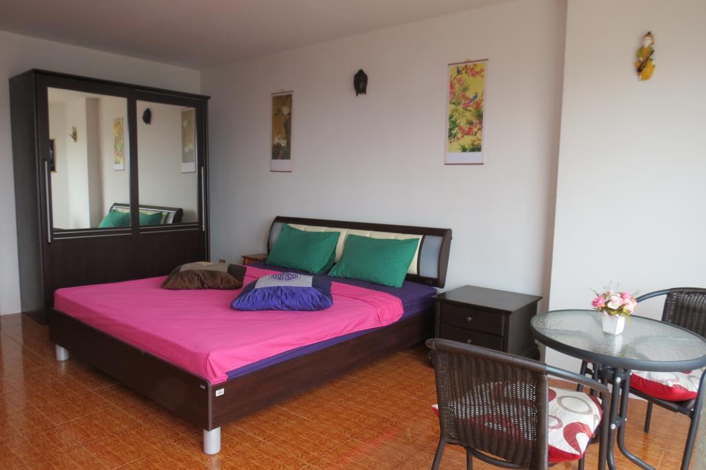 View Talay 1B Serviced Apartments Pattaya Pokoj fotografie