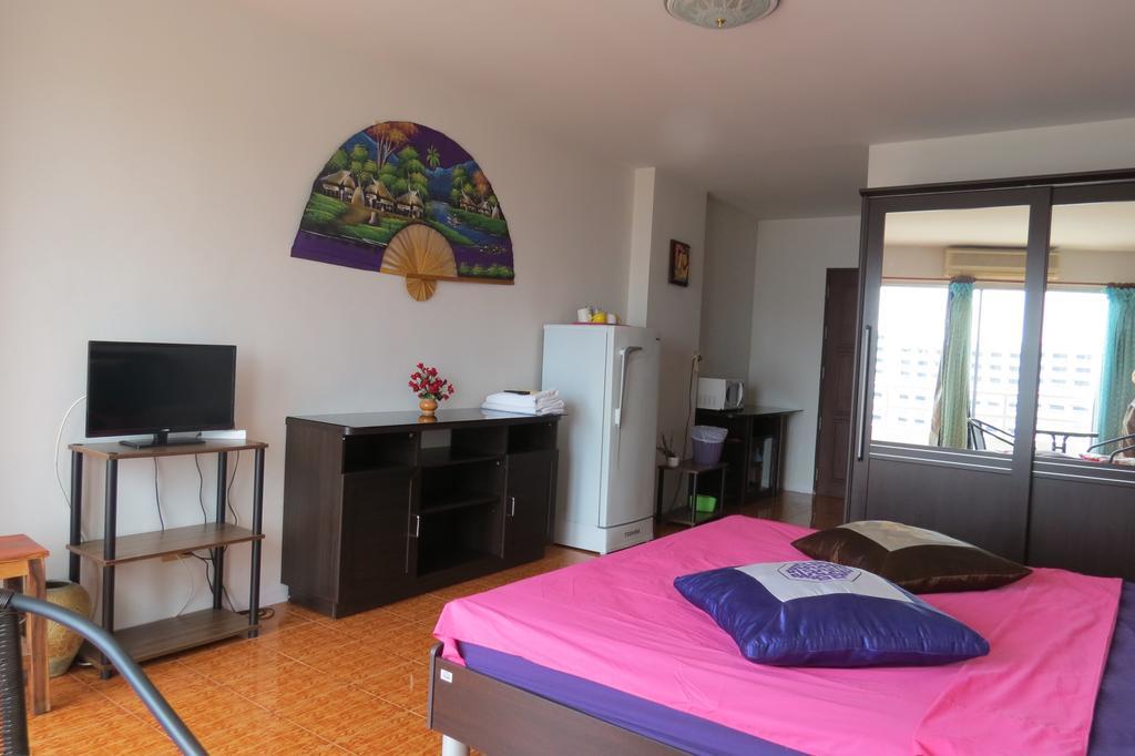 View Talay 1B Serviced Apartments Pattaya Pokoj fotografie